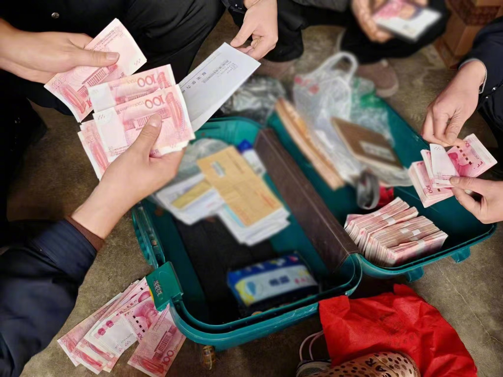 最新带现金几十万能过安检方法分析(最方便真实的怒江携带现金过安检有具体规定吗方法)