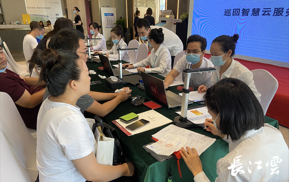 最新公积金24小时咨询电话人工方法分析(最方便真实的怒江公积金热线电话人工服务时间是多少方法)